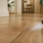 Peut-on utiliser un nettoyeur vapeur sur parquet stratifié : risque d’humidité sur joints